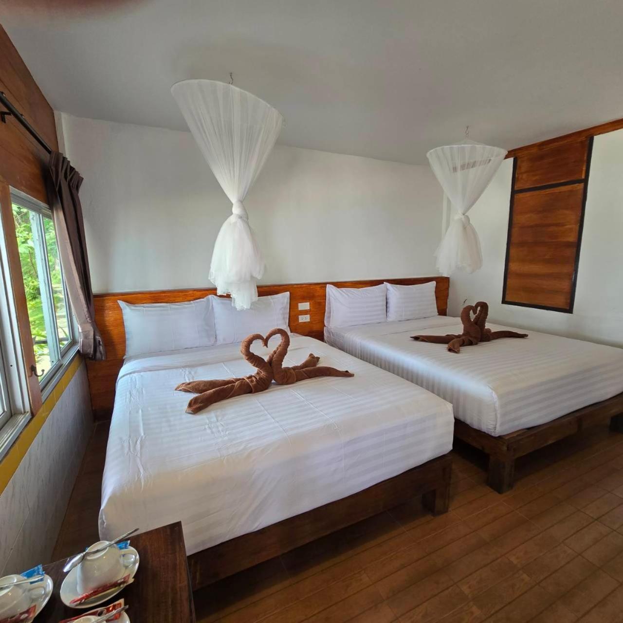 Phi Phi Private Beach Resort Экстерьер фото